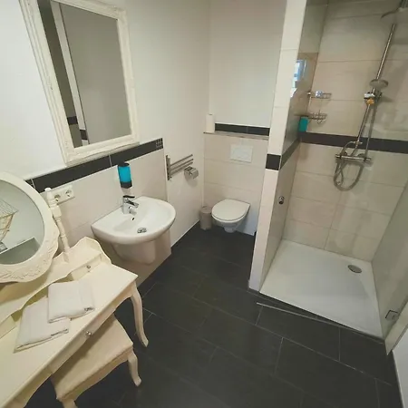 Paris Apartman Mühlhausen